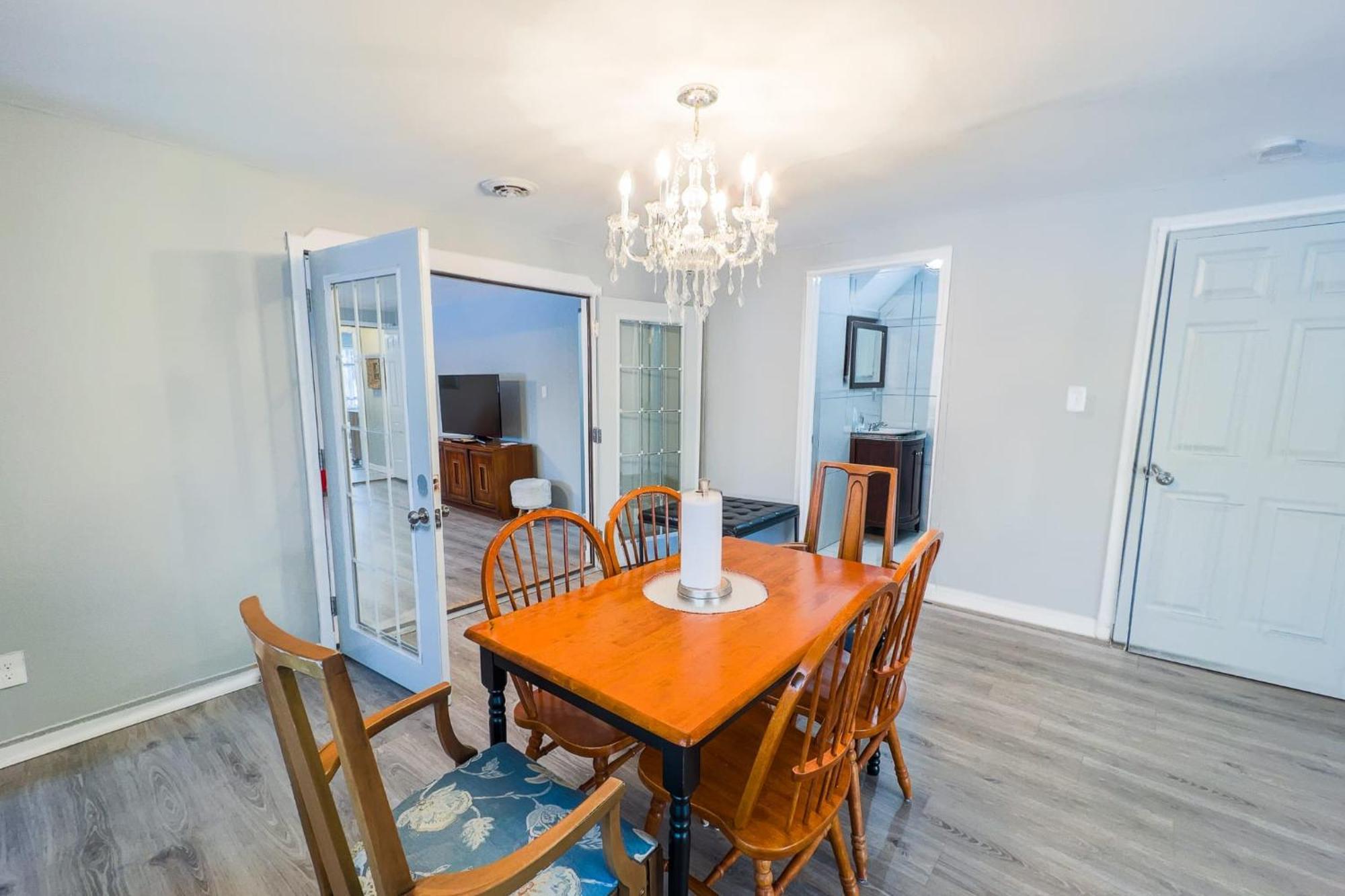 Large 6Br, 6 Bath In The City Of Niagarafallen Exteriör bild
