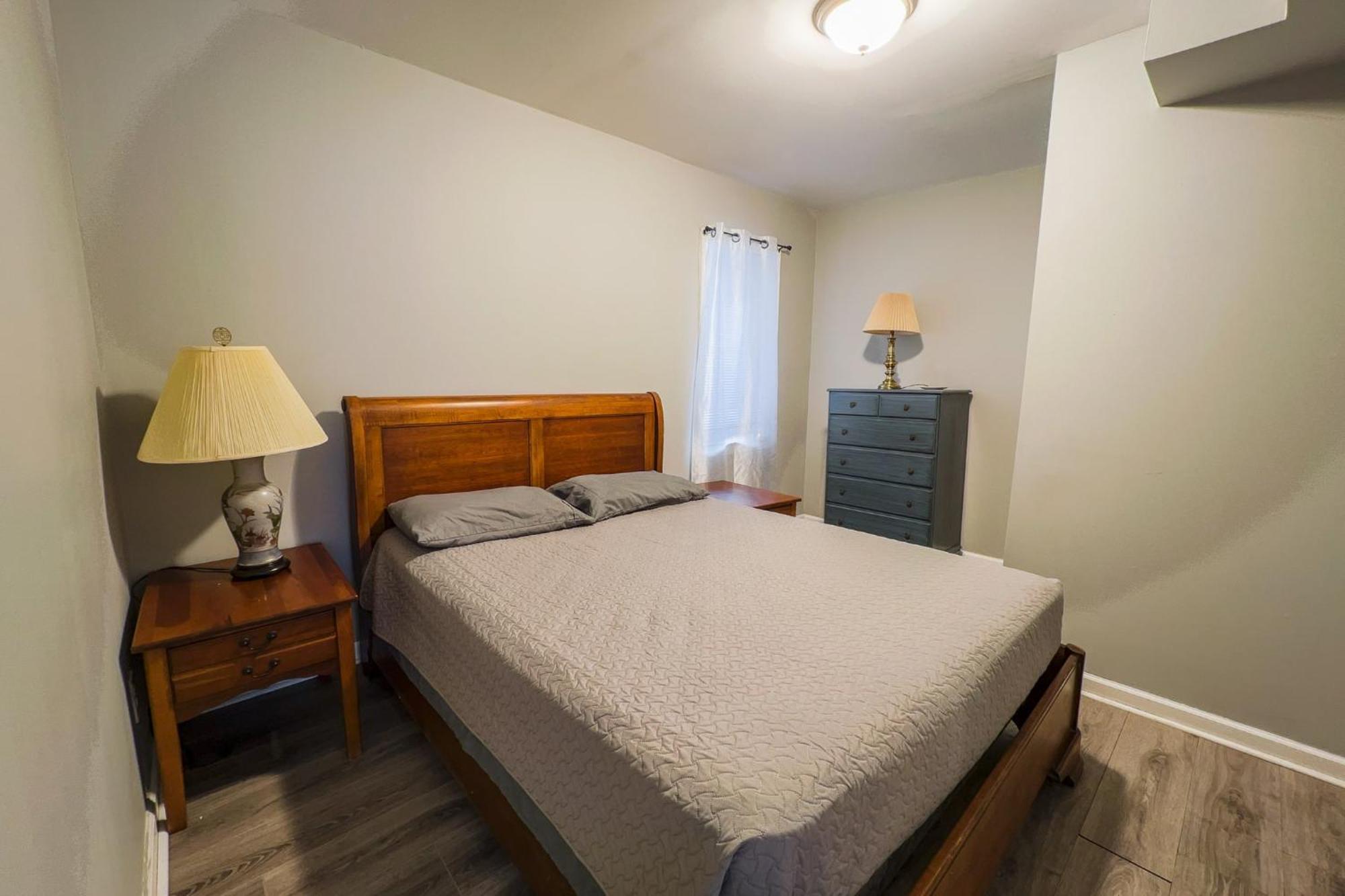 Large 6Br, 6 Bath In The City Of Niagarafallen Exteriör bild