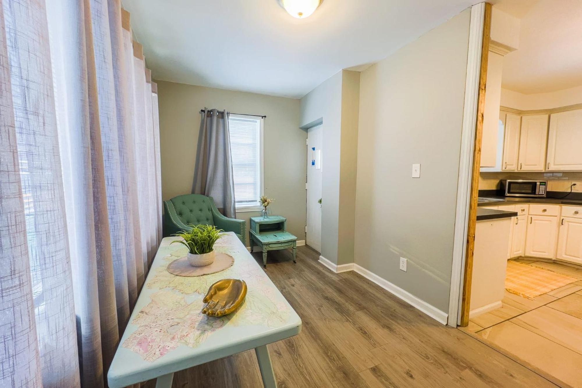 Large 6Br, 6 Bath In The City Of Niagarafallen Exteriör bild